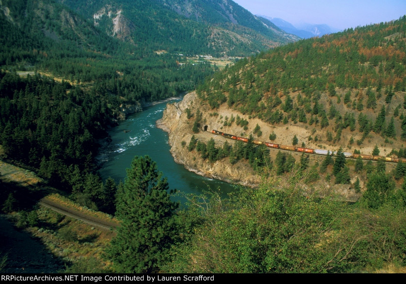 CN 8836 West of Morris, BC